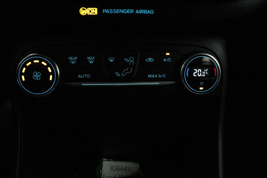 Ford Fiesta 1.0 EcoBoost ST-Line (PARKEERSENSOREN, LANE-ASSIST, NAVIGATIE, CRUISE CONTROL)