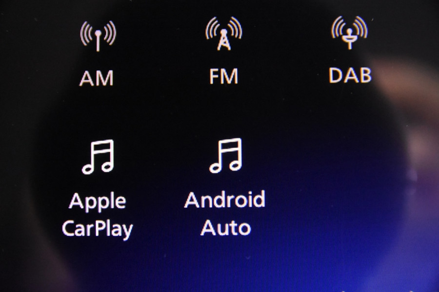 Nissan Micra 0.9 IG-T Visia+ *1ste Eigenaar*Airco*Carplay*Cruise Control*