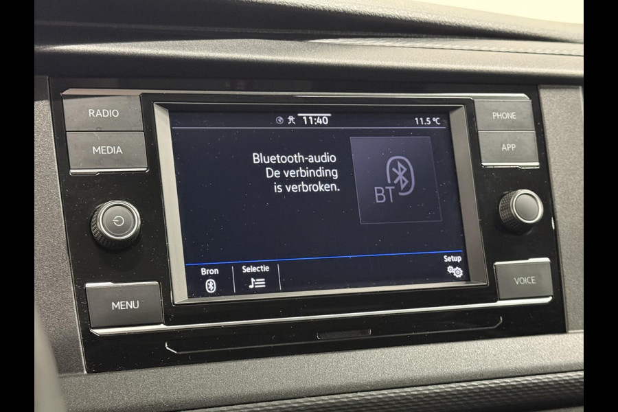 Volkswagen Transporter 2.0 150PK L2H1 Highline Automaat Airco  Navi Parkeersensoren Camera Trekhaak Carplay