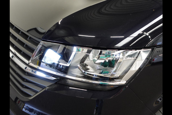 Volkswagen Transporter 2.0 150PK L2H1 Highline Automaat Airco  Navi Parkeersensoren Camera Trekhaak Carplay