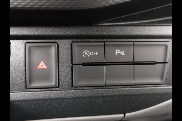 Volkswagen Transporter 2.0 150PK L2H1 Highline Automaat Airco  Navi Parkeersensoren Camera Trekhaak Carplay