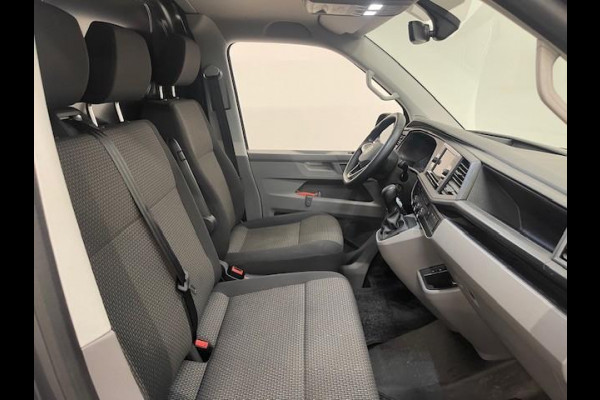 Volkswagen Transporter 2.0 TDI L2H1 28 Highline Automaat Airco Cruise Control Navi PDC V&A Trekhaak