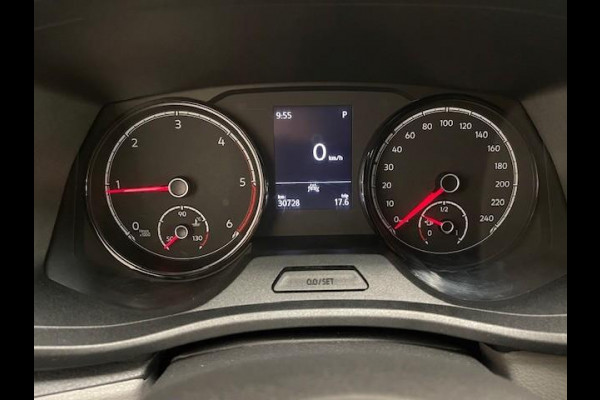 Volkswagen Transporter 2.0 TDI L2H1 28 Highline Automaat Airco Cruise Control Navi PDC V&A Trekhaak