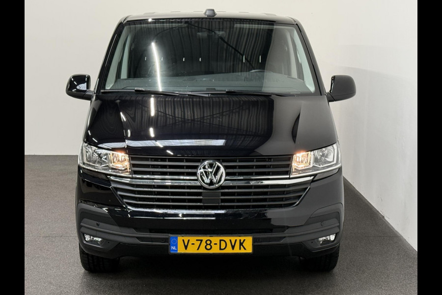 Volkswagen Transporter 2.0 TDI L2H1 28 Highline Automaat Automaat Camera Airco Cruise Navi Trekhaak