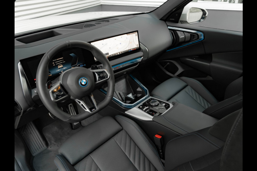 BMW X3 30e xDrive M-Sport Pro - Pano - Trekhaak - ACC - Head-up