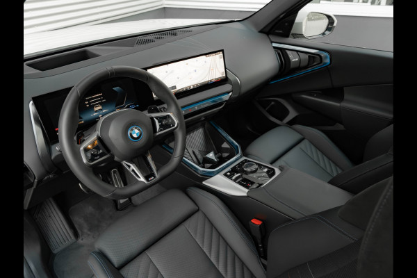 BMW X3 30e xDrive M-Sport Pro - Pano - Trekhaak - ACC - Head-up