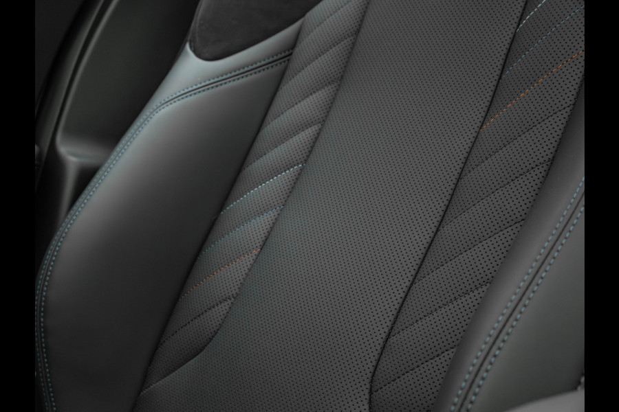 BMW X3 30e xDrive M-Sport Pro - Pano - Trekhaak - ACC - Head-up