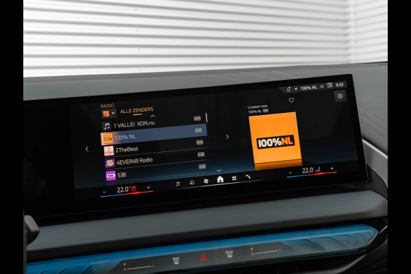 BMW X3 30e xDrive M-Sport Pro - Pano - Trekhaak - ACC - Head-up