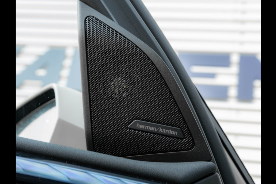 BMW X3 30e xDrive M-Sport Pro - Pano - Trekhaak - ACC - Head-up