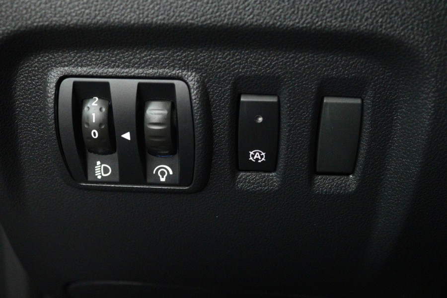 Renault Captur 0.9 TCe Intens (TREKHAAK, CAMERA, CRUISE CONTROL, PARKEERSENSOREN, NAVIGATIE)