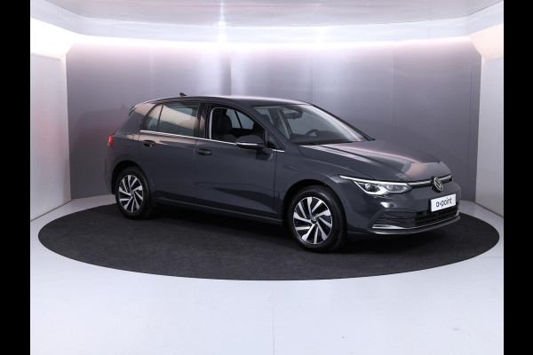 Volkswagen Golf 1.4 eHybrid Style 204 pk Automaat (DSG) | Navigatie via App | Parkeersensoren | Adaptieve cruise control | LED koplampen |
