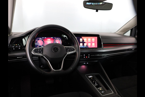 Volkswagen Golf 1.4 eHybrid Style 204 pk Automaat (DSG) | Navigatie via App | Parkeersensoren | Adaptieve cruise control | LED koplampen |