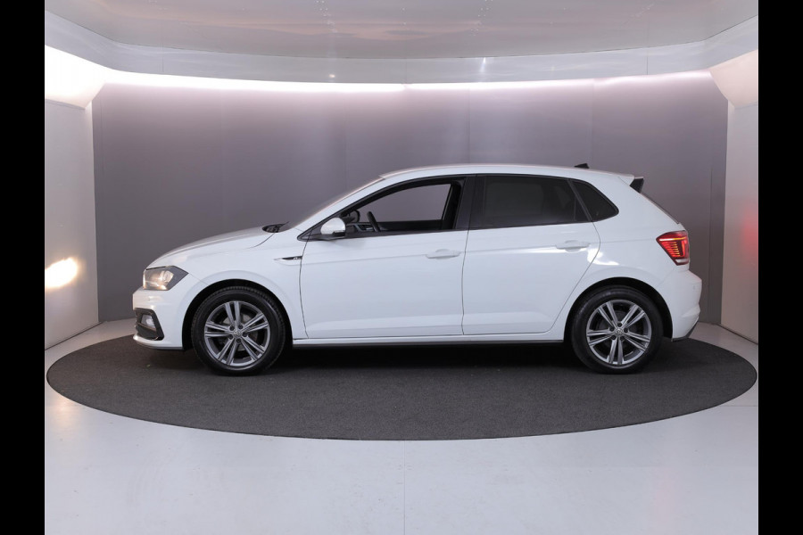 Volkswagen Polo 1.0 TSI Highline Business R 95 pk | Navigatie | Parkeersensoren | Autom. airco | Adaptieve cruise control | Voll. digitaal instrumentenpaneel |