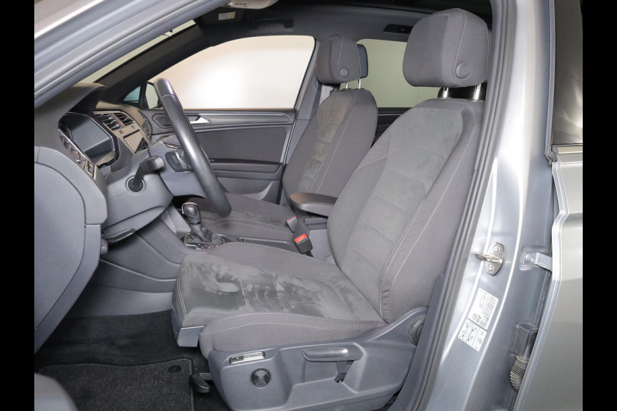 Volkswagen Tiguan Allspace 1.5 TSI Highline Business R 7p. 150pk DSG| Pano-dak| 20'LM-velgen|