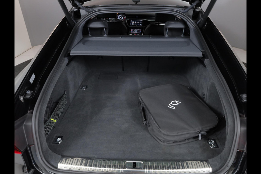 Audi A7 Sportback 50 TFSI e quattro Pro Line S 299 pk S-tronic | Navigatie | Parkeersensoren (Park assist) | Achteruitrijcamera | Adaptieve cruise control | Stoelverwarming | S-Line |