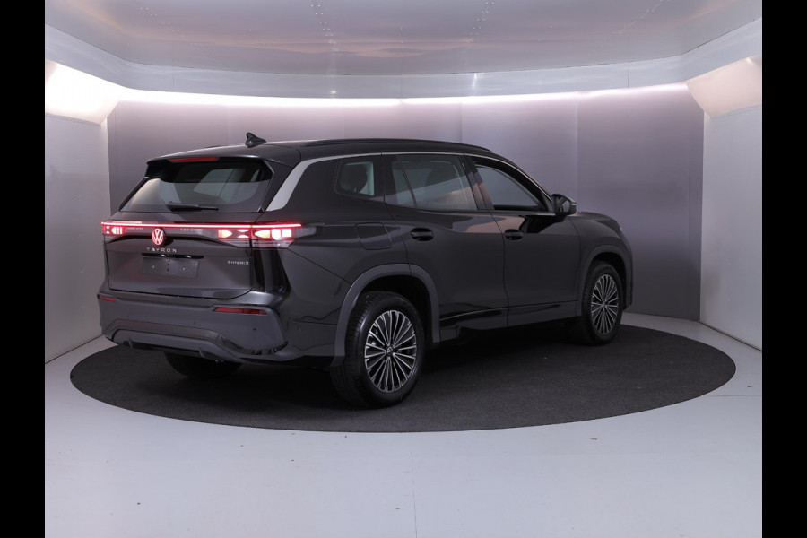 Volkswagen Tayron 1.5 eHybrid Life Edition 204PK PHEV | Verlengde garantie | Trekhaak wegklapbaar | Stoel- en stuurverwarming | 20" LM velgen |