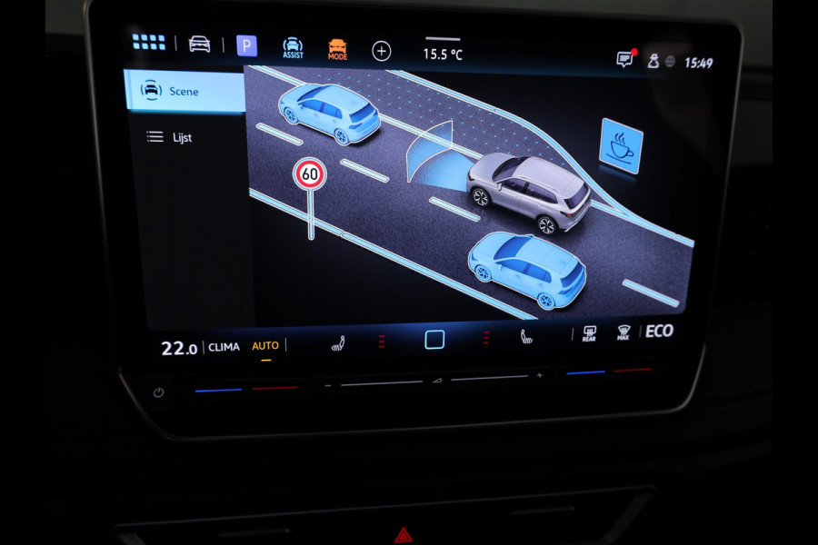 Volkswagen Tiguan 1.5 eHybrid R-Line Edition 272 pk Automaat (DSG) | Verlengde garantie | Navigatie | Panoramadak | Parkeersensoren (Park assist) | Rondomzicht camera | Stoelverwarming v/a | R-Line |