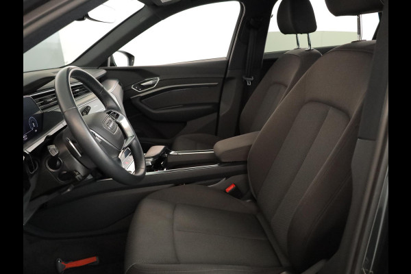 Audi e-tron 55 quattro Business edition 95 kWh 408pk | Elektrische verstelbare voorstoelen | Trekhaak| 21 inch lichtmetalen velgen |