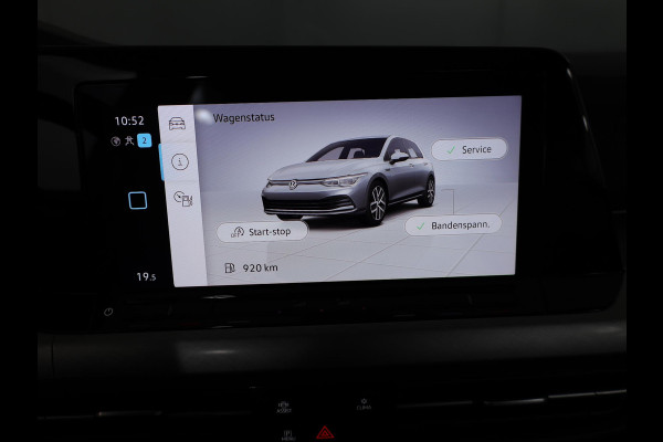 Volkswagen Golf 1.0 eTSI Life 110pk DSG | Camera| Navi| LM-velgen| Park-sensors| Keyless start