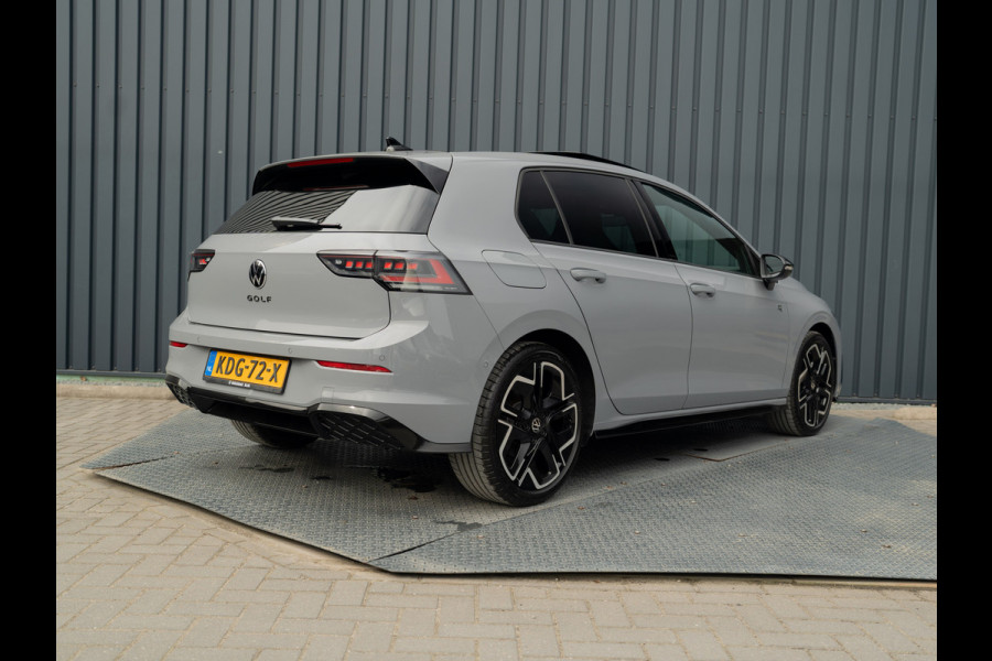 Volkswagen Golf 1.5 eTSI R-Line Edition | Panodak | IQ Light | Trekhaak wegkl. | Harman/Kardon | Head Up | Prijs Rijklaar!!