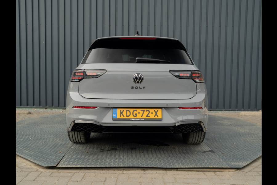 Volkswagen Golf 1.5 eTSI R-Line Edition | Panodak | IQ Light | Trekhaak wegkl. | Harman/Kardon | Head Up | Prijs Rijklaar!!