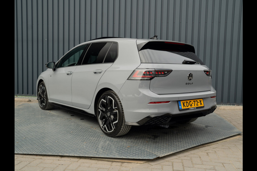Volkswagen Golf 1.5 eTSI R-Line Edition | Panodak | IQ Light | Trekhaak wegkl. | Harman/Kardon | Head Up | Prijs Rijklaar!!