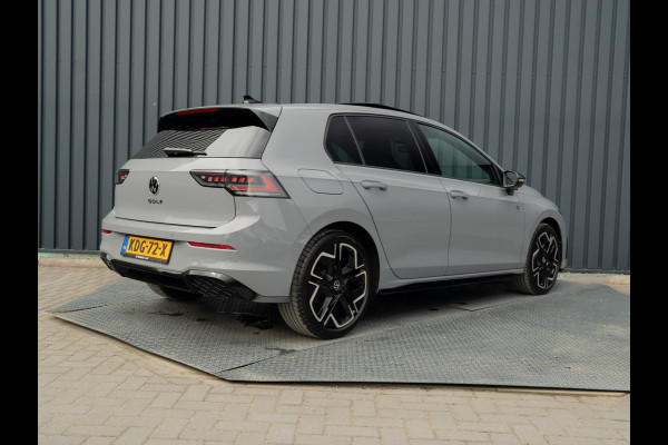 Volkswagen Golf 1.5 eTSI R-Line Edition | Panodak | IQ Light | Trekhaak wegkl. | Harman/Kardon | Head Up | Prijs Rijklaar!!