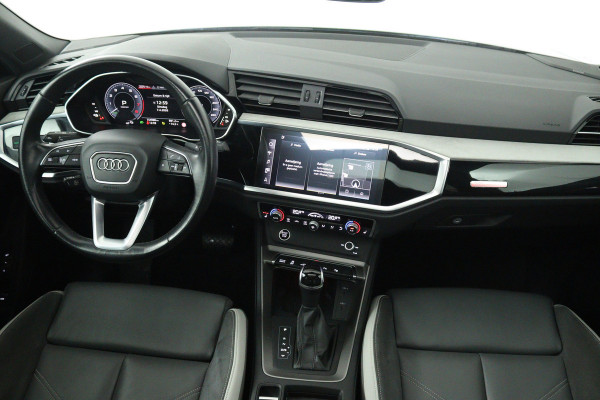 Audi Q3 Sportback 45 TFSI e S Edition (PANORAMADAK, TREKHAAK, LANE-ASSIST, CAMERA, STOELVERWARMING, ELEKTR STOELEN)
