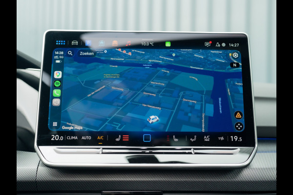 Volkswagen Golf 1.5 eTSI R-Line Edition | Panodak | IQ Light | Trekhaak wegkl. | Harman/Kardon | Head Up | Prijs Rijklaar!!