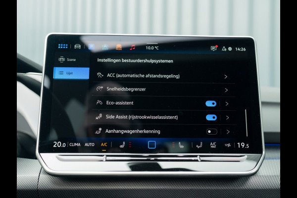 Volkswagen Golf 1.5 eTSI R-Line Edition | Panodak | IQ Light | Trekhaak wegkl. | Harman/Kardon | Head Up | Prijs Rijklaar!!