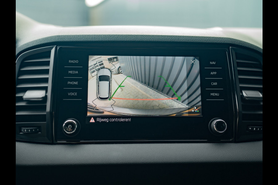 Škoda Karoq 1.5 TSI ACT Sportline Business | Camera | Adapt. Cr. | Stoel & Stuur verw. | Prijs Rijklaar!!