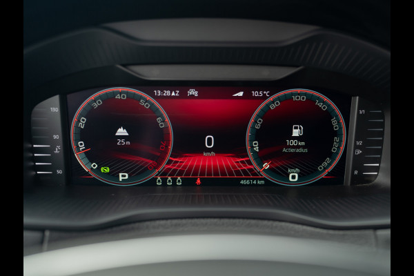 Škoda Karoq 1.5 TSI ACT Sportline Business | Camera | Adapt. Cr. | Stoel & Stuur verw. | Prijs Rijklaar!!