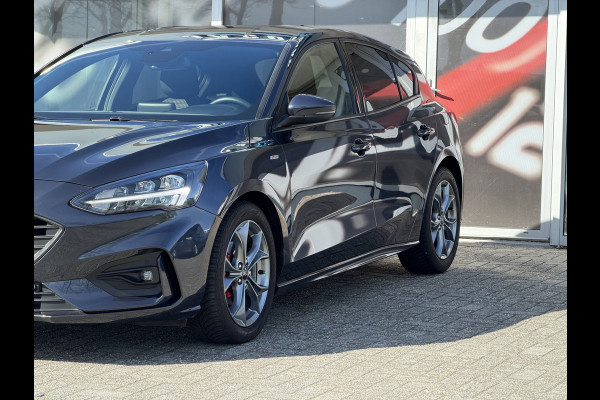 Ford Focus 1.5 ST Line X Business / Automaat / Carplay / Camera / Keyless / Sensoren V+A /