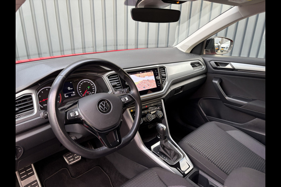 Volkswagen T-Roc 1.5 TSI Active | Stoelverw. | Apple Carplay / Android Auto | Prijs Rijklaar!!