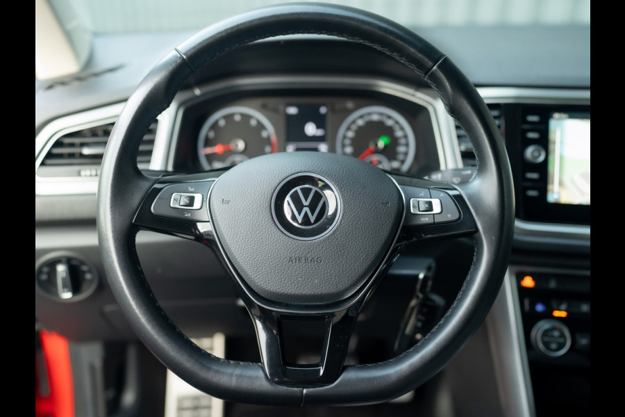 Volkswagen T-Roc 1.5 TSI Active | Stoelverw. | Apple Carplay / Android Auto | Prijs Rijklaar!!