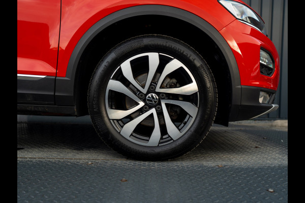 Volkswagen T-Roc 1.5 TSI Active | Stoelverw. | Apple Carplay / Android Auto | Prijs Rijklaar!!