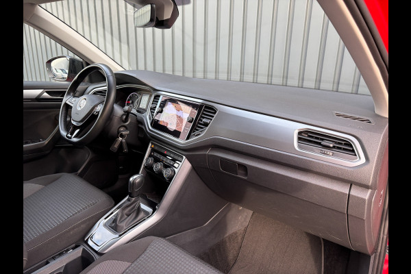 Volkswagen T-Roc 1.5 TSI Active | Stoelverw. | Apple Carplay / Android Auto | Prijs Rijklaar!!