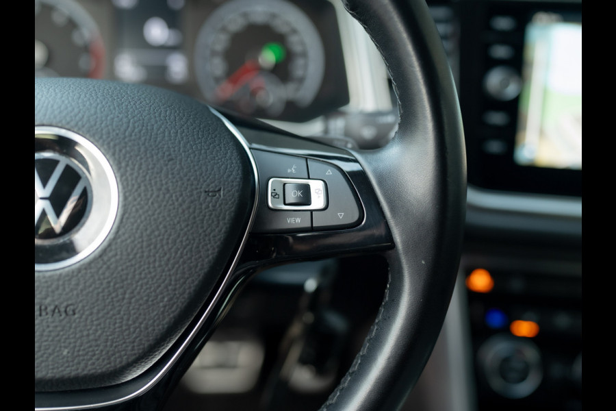 Volkswagen T-Roc 1.5 TSI Active | Stoelverw. | Apple Carplay / Android Auto | Prijs Rijklaar!!