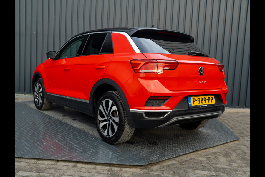 Volkswagen T-Roc 1.5 TSI Active | Stoelverw. | Apple Carplay / Android Auto | Prijs Rijklaar!!