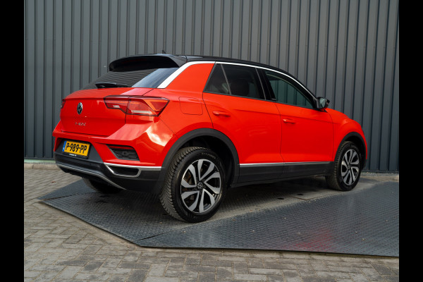 Volkswagen T-Roc 1.5 TSI Active | Stoelverw. | Apple Carplay / Android Auto | Prijs Rijklaar!!
