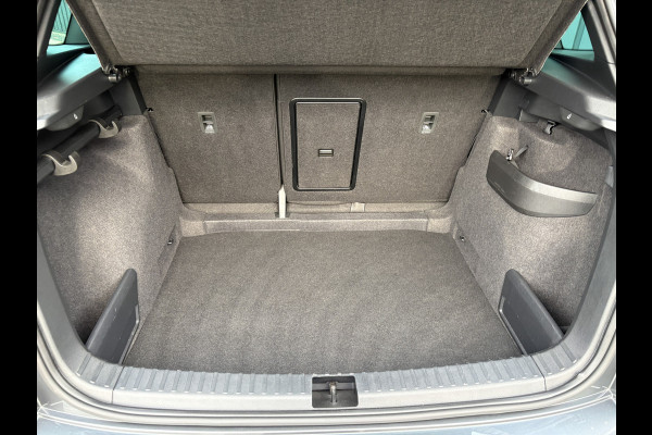 Škoda Karoq 1.5 TSI ACT Sportline Business | Pano | Trekhaak wegkl. | Stoelgeheugen | 360 Camera | Prijs Rijklaar!!