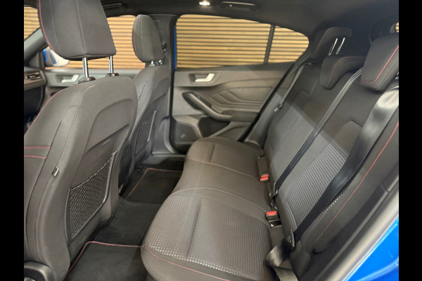 Ford Focus 1.5 EcoBoost ST Line Business | 184PK | Pano | Full LED | Comfort-Pack | Winter-Pack | ST Styling-Pack | SYNC3-APPLink