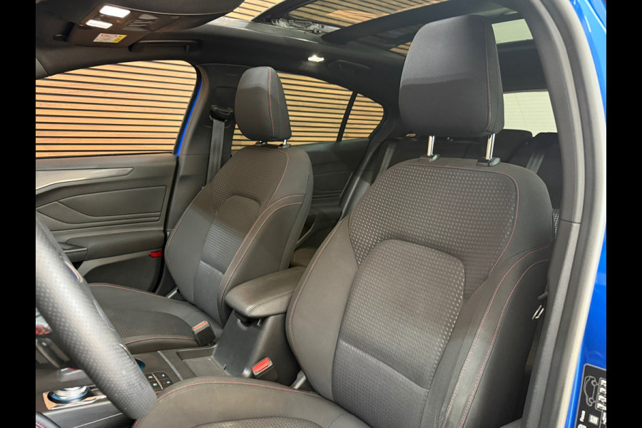 Ford Focus 1.5 EcoBoost ST Line Business | 184PK | Pano | Full LED | Comfort-Pack | Winter-Pack | ST Styling-Pack | SYNC3-APPLink