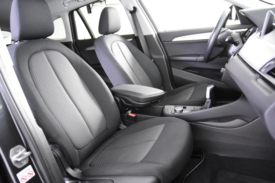 BMW X1 sDrive18i *1ste Eigenaar*Navigatie*Camera*