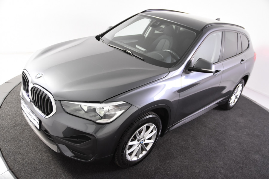 BMW X1 sDrive18i *1ste Eigenaar*Navigatie*Camera*