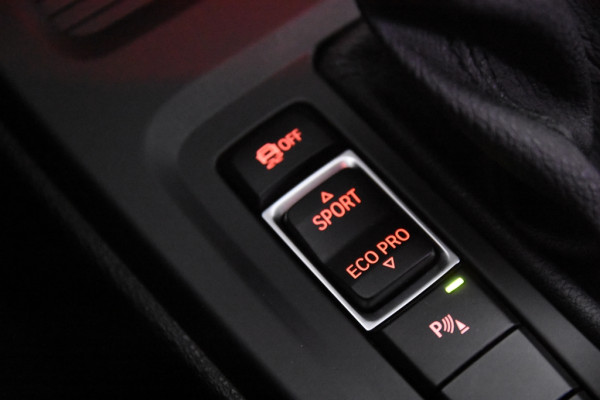 BMW X1 sDrive18i *1ste Eigenaar*Navigatie*Camera*