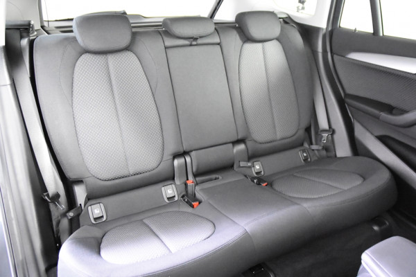 BMW X1 sDrive18i *1ste Eigenaar*Navigatie*Camera*