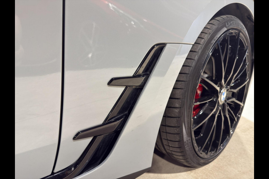 BMW 4 Serie Gran Coupé M440i xDrive | Laser | Memory | Schuif-/kanteldak | H&K | 20 "| Head Up | Vele opties.....