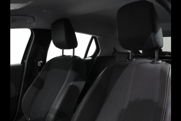 Opel Corsa 1.2 turbo 102pk Elegance | Navigatie | Apple Carplay/Android Auto | Climate Control | Camera | Parkeer sensoren V+A | Lichtmetalen Velgen | Cruise Control