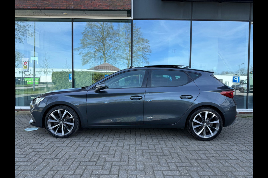 Seat Leon 1.5 eTSI FR Launch Edition - Automaat - schuif-/kanteldak - Beats - Trekhaak - Org.NL